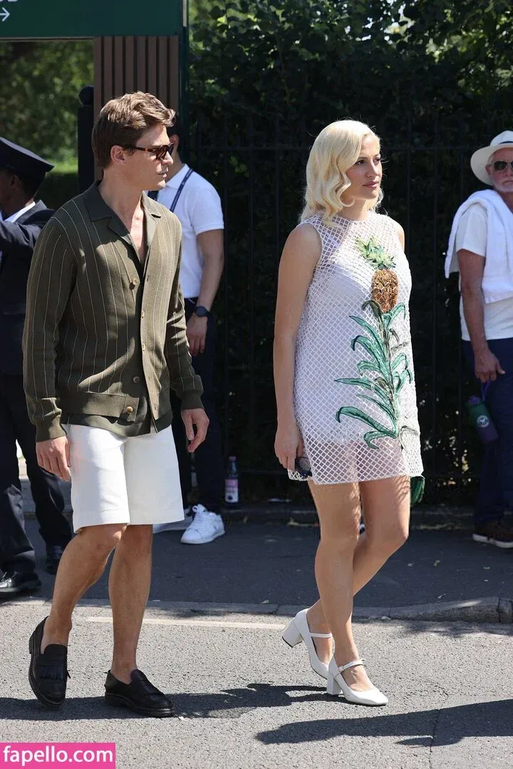 Pixie Lott Onlyfans Photo Gallery 