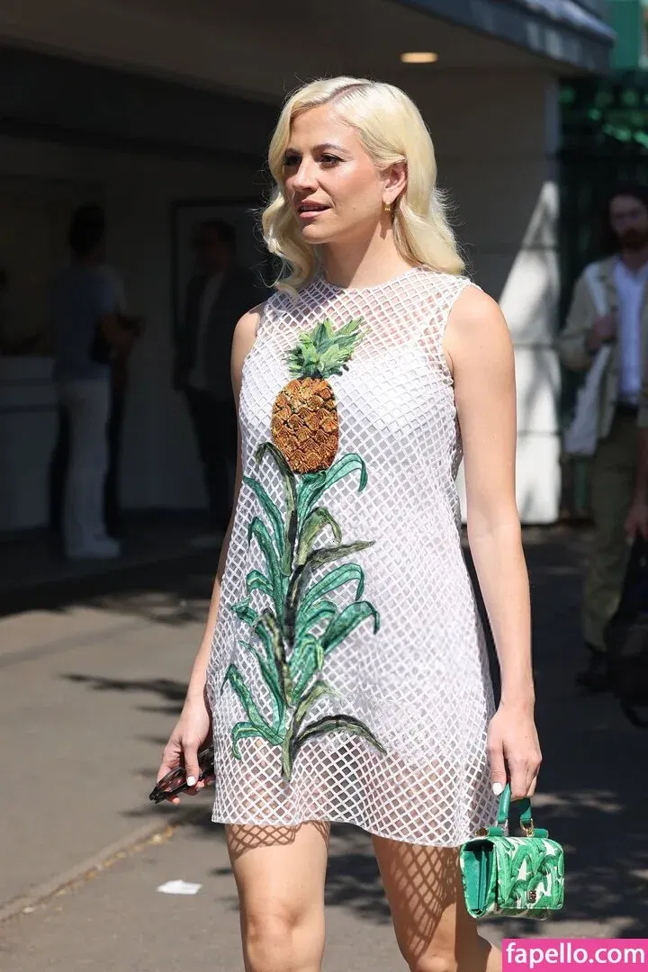 Pixie Lott Onlyfans Photo Gallery 