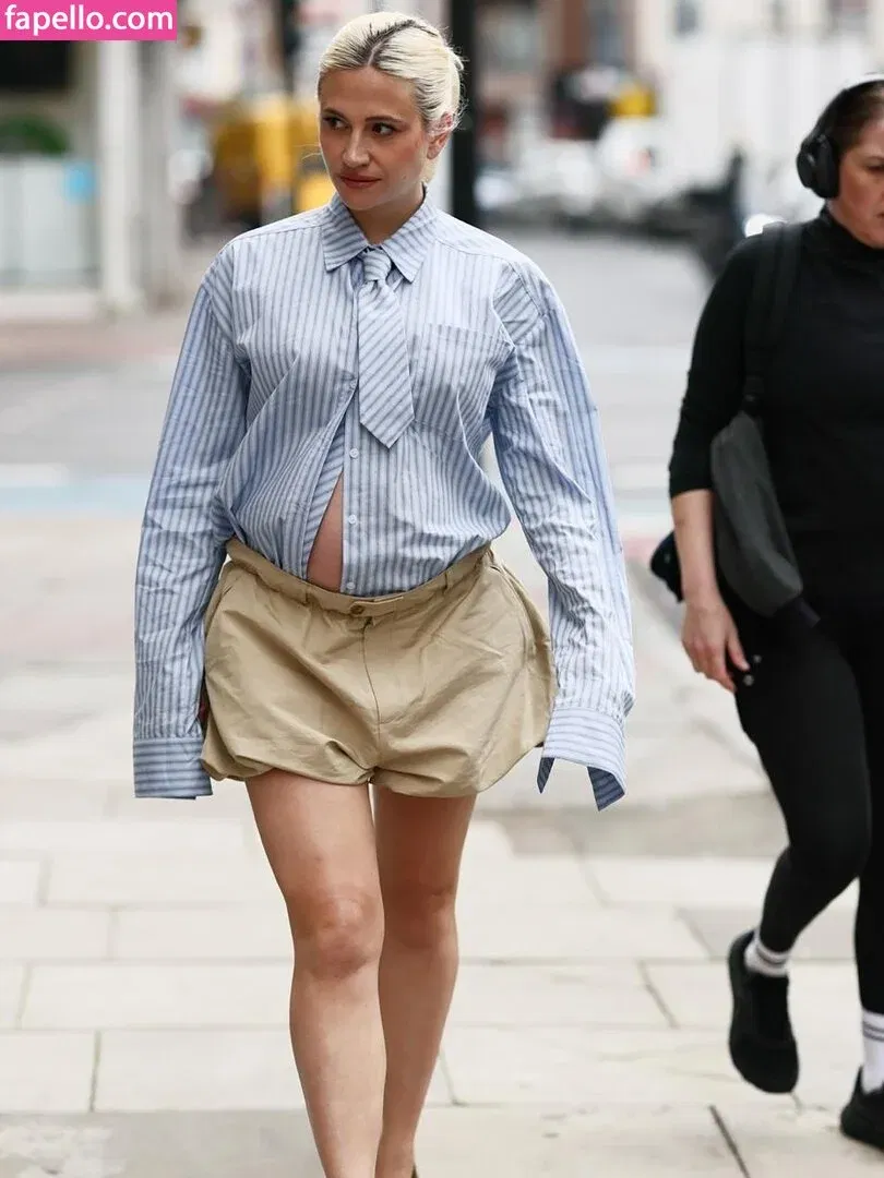 Pixie Lott Onlyfans Photo Gallery 