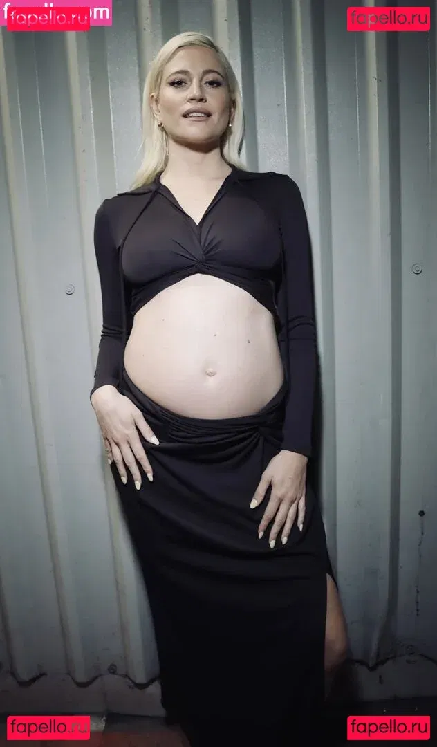 Pixie Lott Onlyfans Photo Gallery 