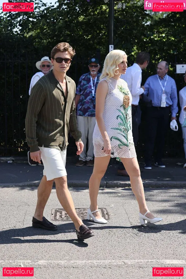 Pixie Lott Onlyfans Photo Gallery 