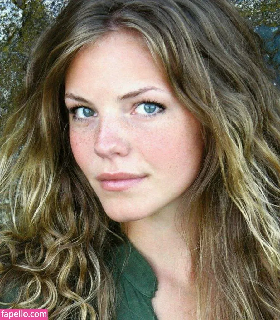 Eloise Mumford Onlyfans Photo Gallery 