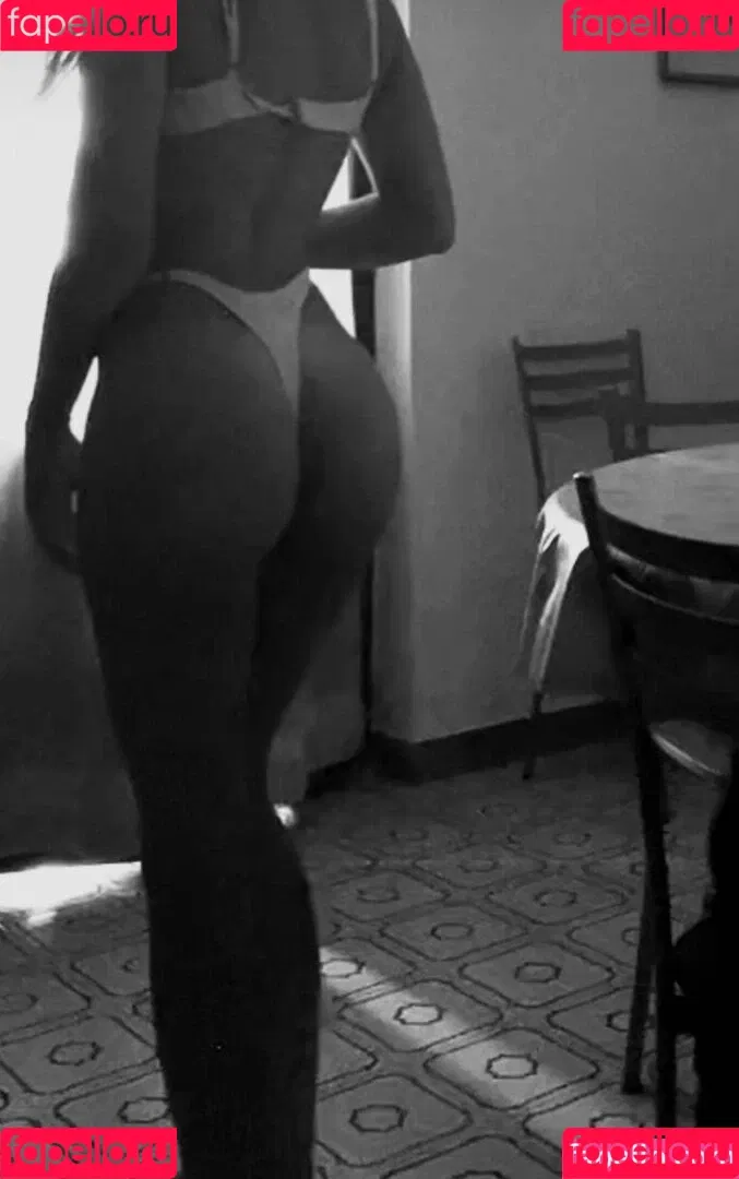 Benedetta Banfi Onlyfans Photo Gallery 