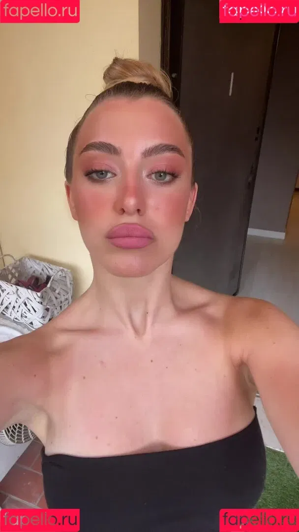Benedetta Banfi Onlyfans Photo Gallery 
