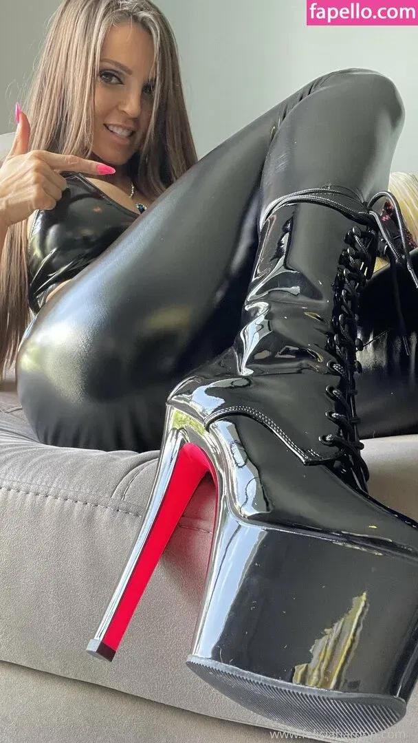 hardonfelicia Onlyfans Photo Gallery 