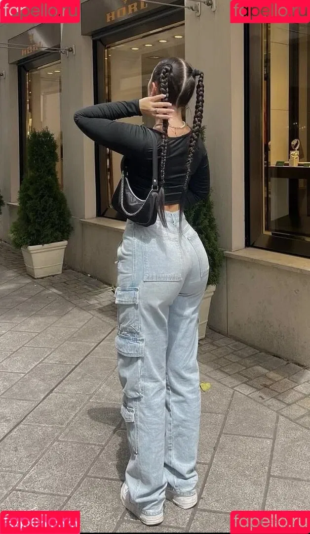 Lotti Aisha Greinwald Onlyfans Photo Gallery 