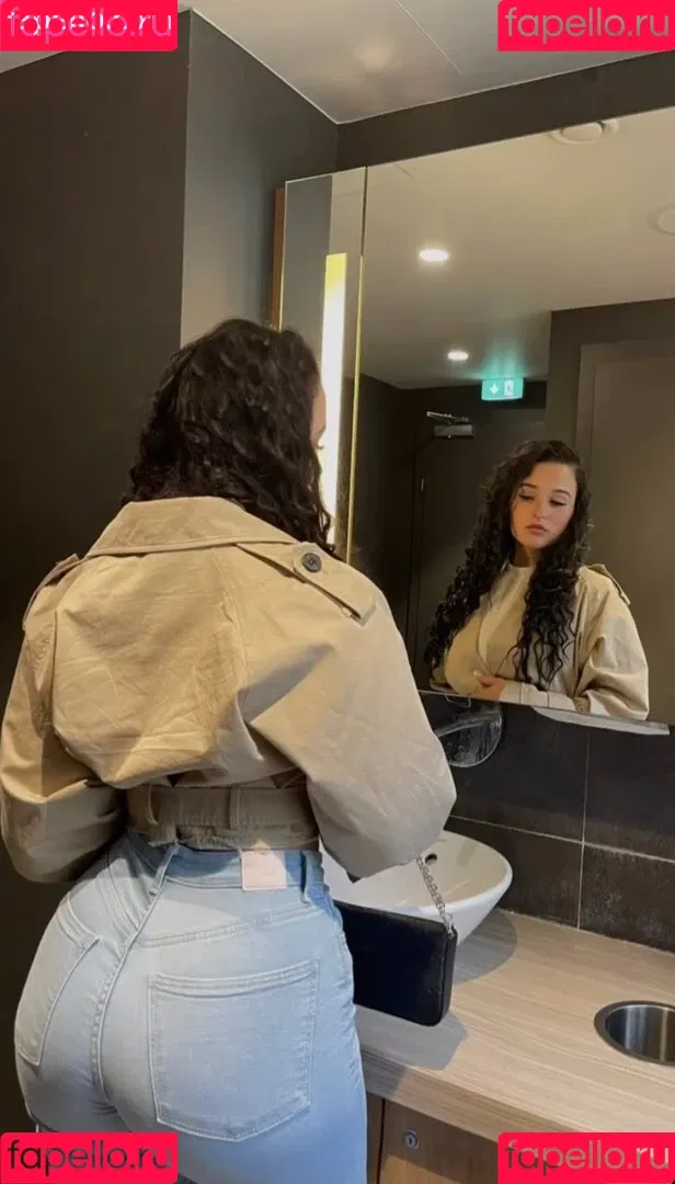 Lotti Aisha Greinwald Onlyfans Photo Gallery 