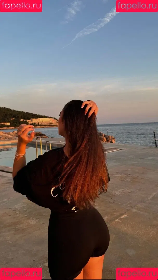 Lotti Aisha Greinwald Onlyfans Photo Gallery 