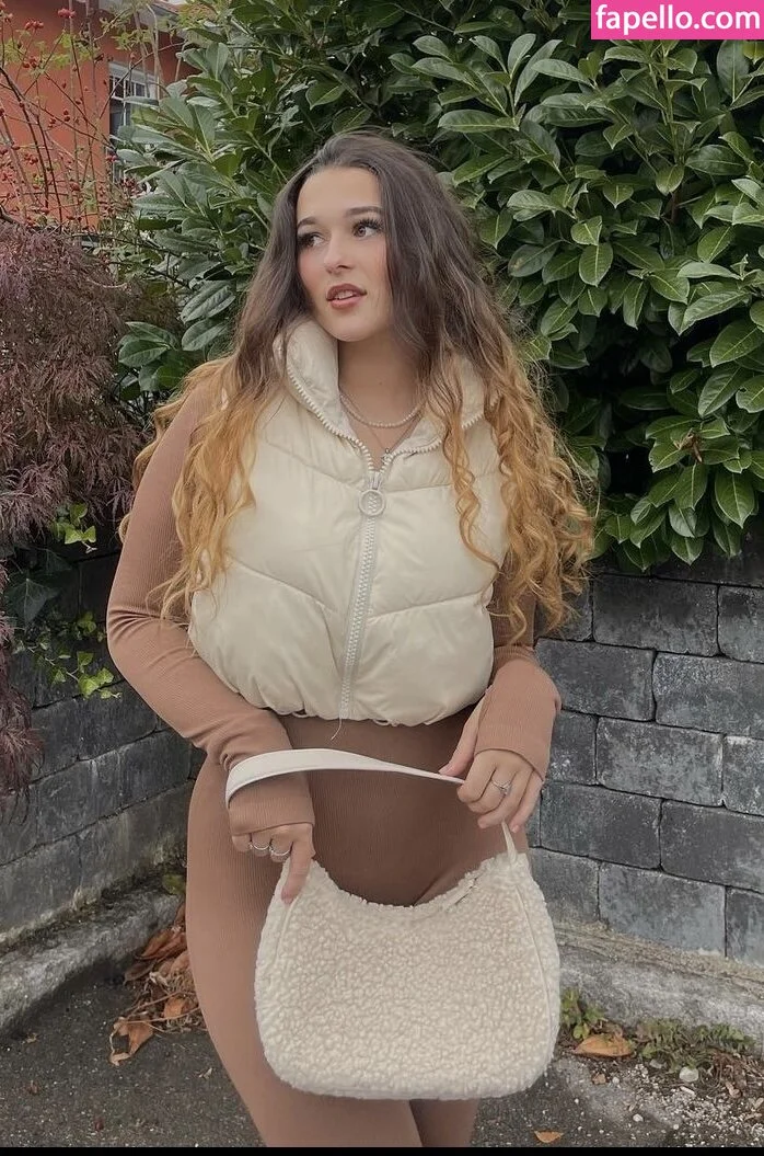 Lotti Aisha Greinwald Onlyfans Photo Gallery 