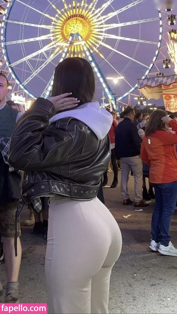 Lotti Aisha Greinwald Onlyfans Photo Gallery 