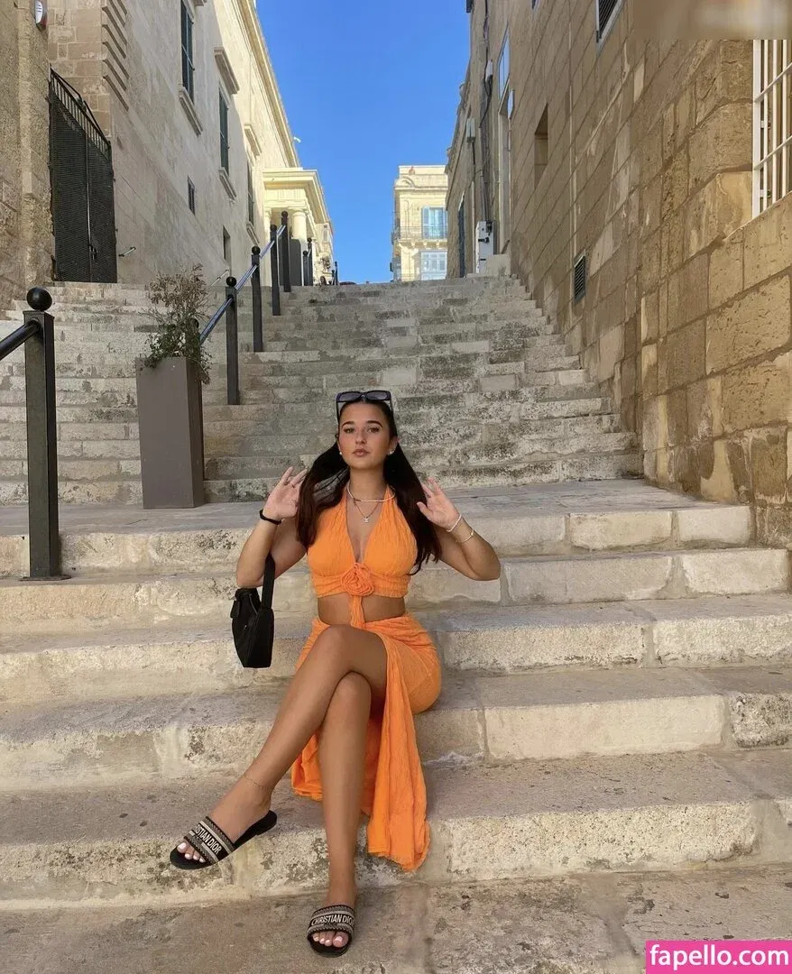 Lotti Aisha Greinwald Onlyfans Photo Gallery 