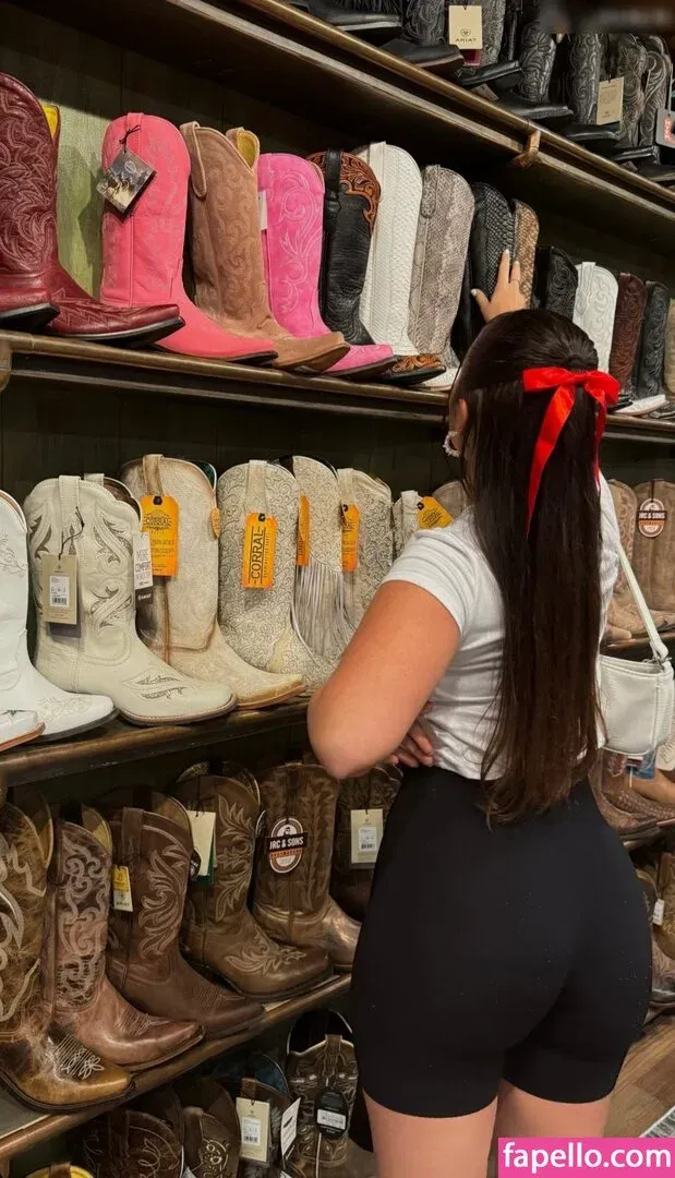 Lotti Aisha Greinwald Onlyfans Photo Gallery 