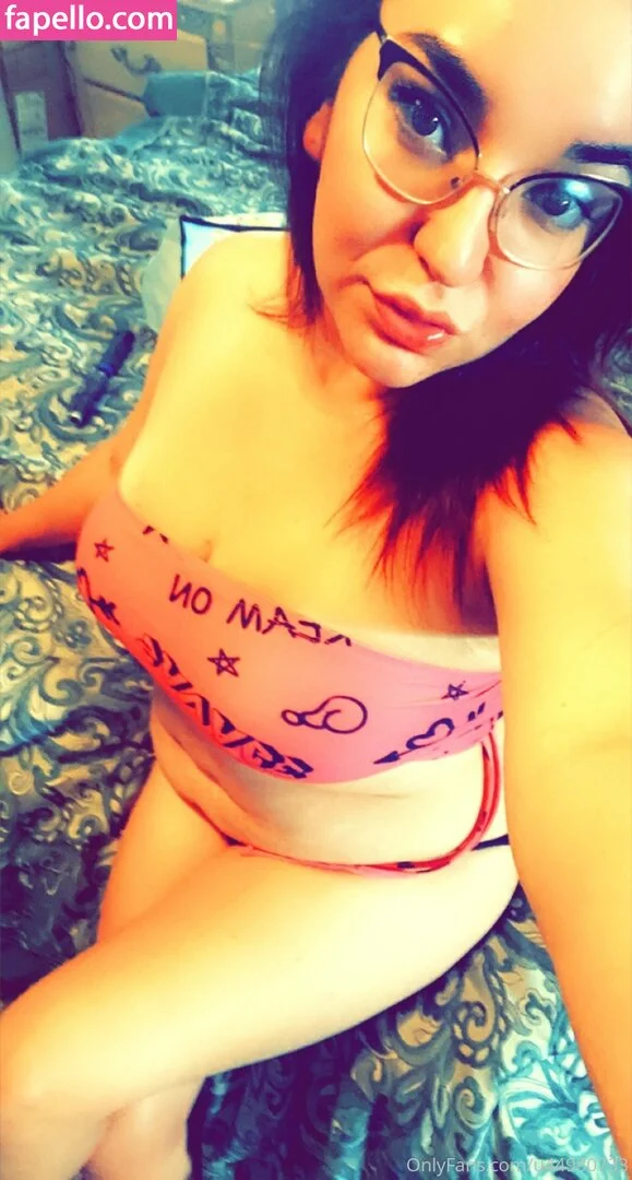 sexyscorpio6a6yd33 Onlyfans Photo Gallery 