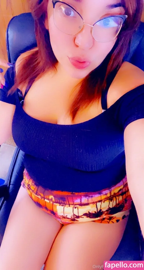 sexyscorpio6a6yd33 Onlyfans Photo Gallery 