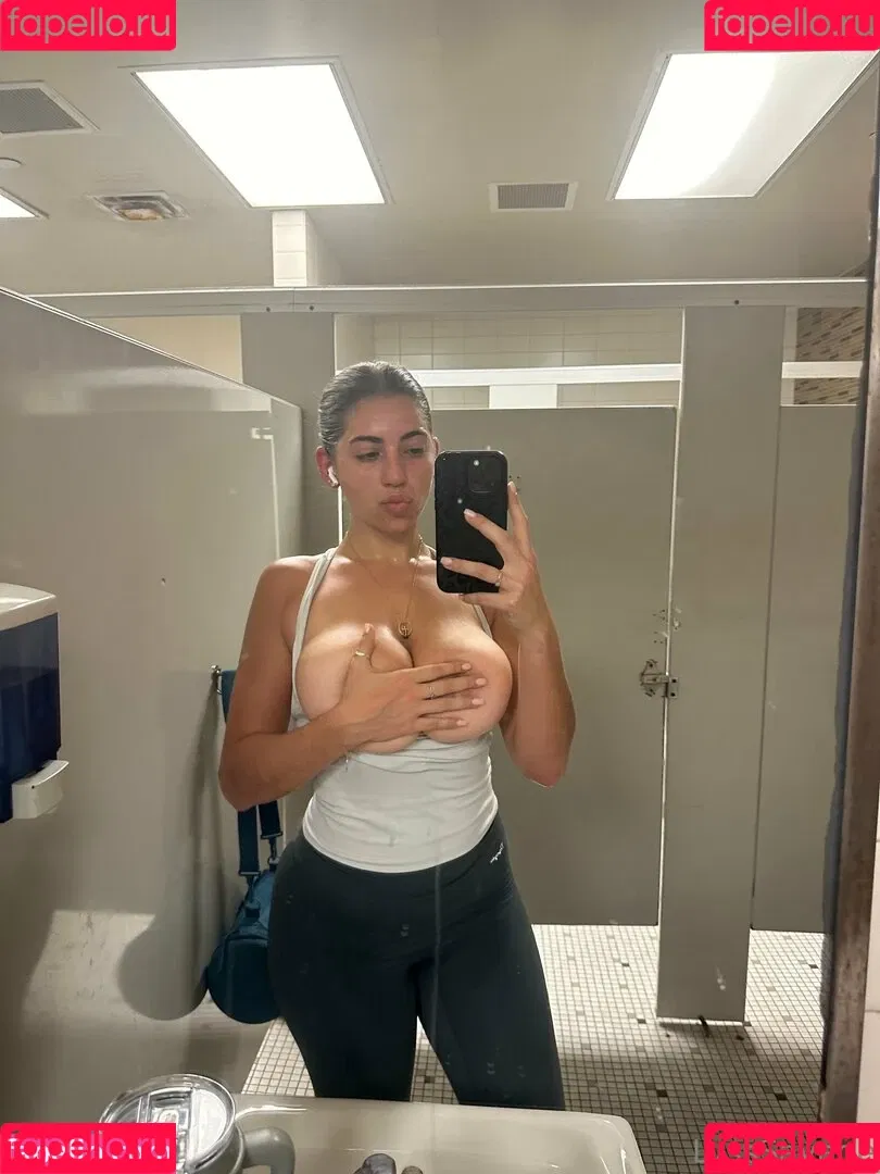 Lyss Savage Onlyfans Photo Gallery 