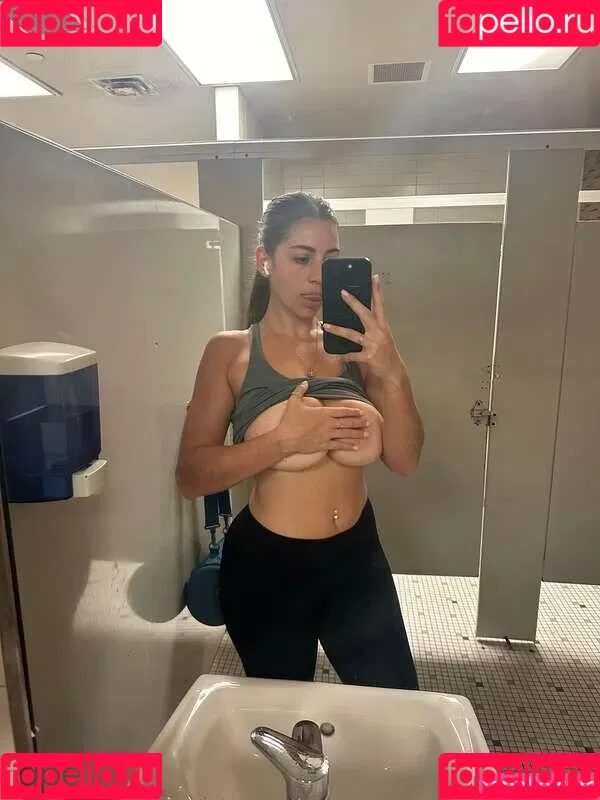 Lyss Savage Onlyfans Photo Gallery 