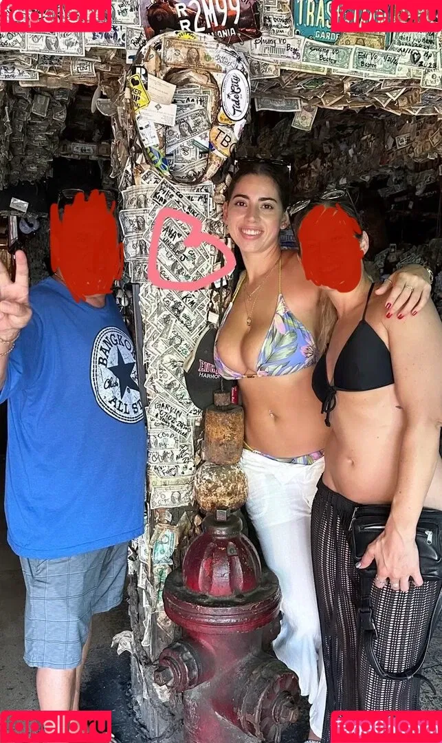 Lyss Savage Onlyfans Photo Gallery 