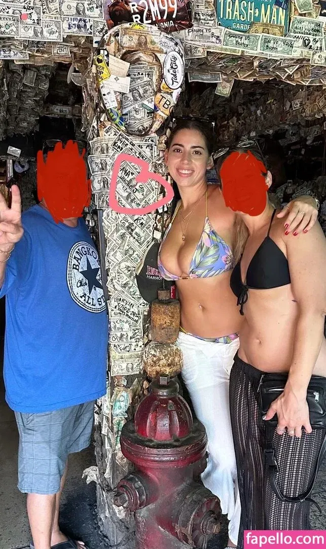 Lyss Savage Onlyfans Photo Gallery 