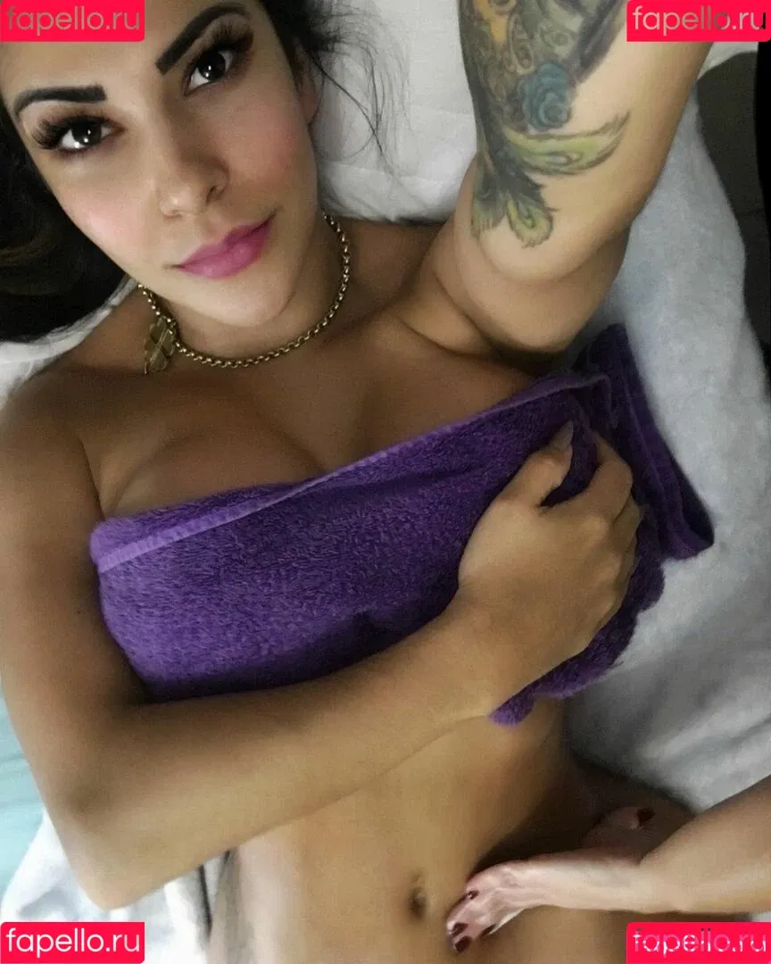 Verônica Araújo Onlyfans Photo Gallery 