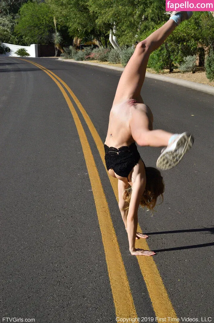 Hannah Hawthorne Onlyfans Photo Gallery 