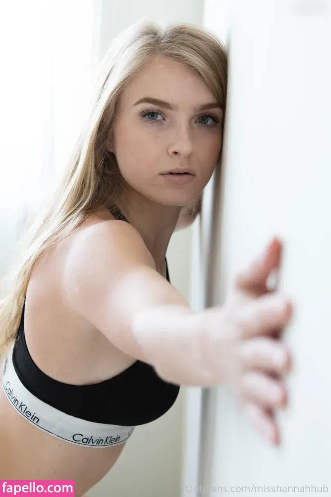 Hannah Hawthorne Onlyfans Photo Gallery 