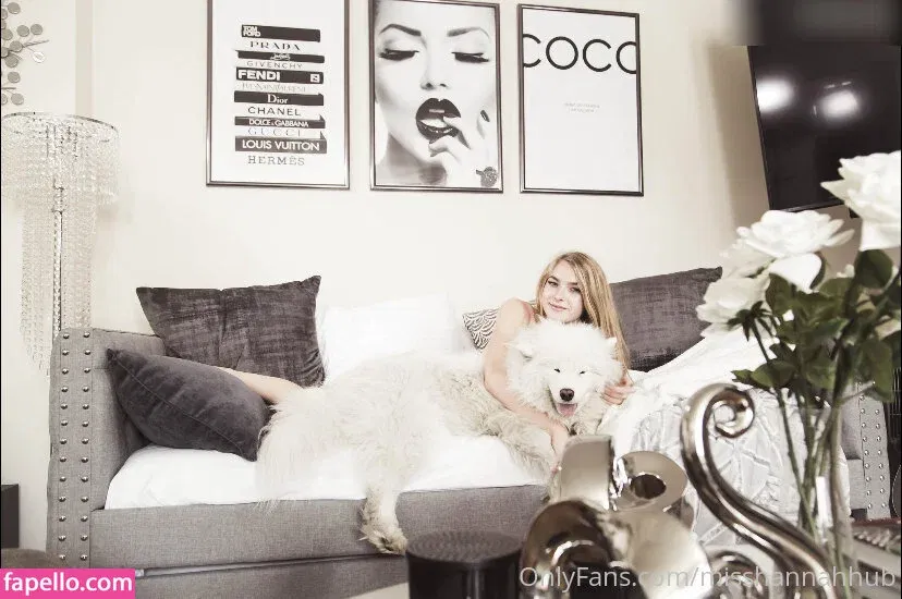 Hannah Hawthorne Onlyfans Photo Gallery 