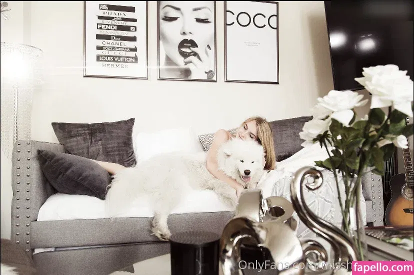 Hannah Hawthorne Onlyfans Photo Gallery 