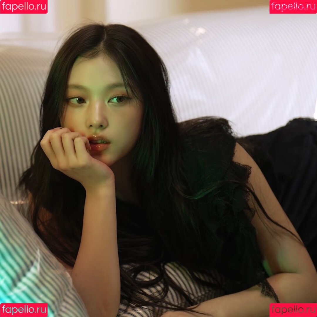 Haerin Onlyfans Photo Gallery 