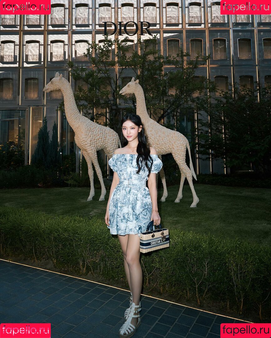 Haerin Onlyfans Photo Gallery 