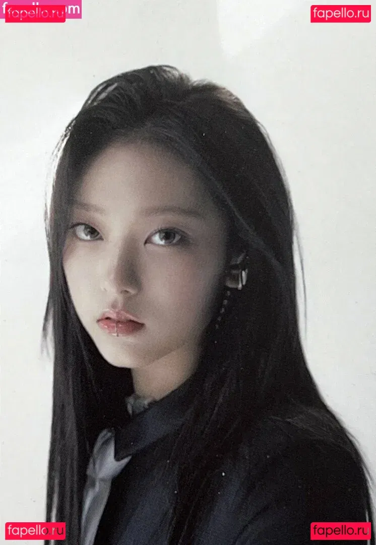 Haerin Onlyfans Photo Gallery 