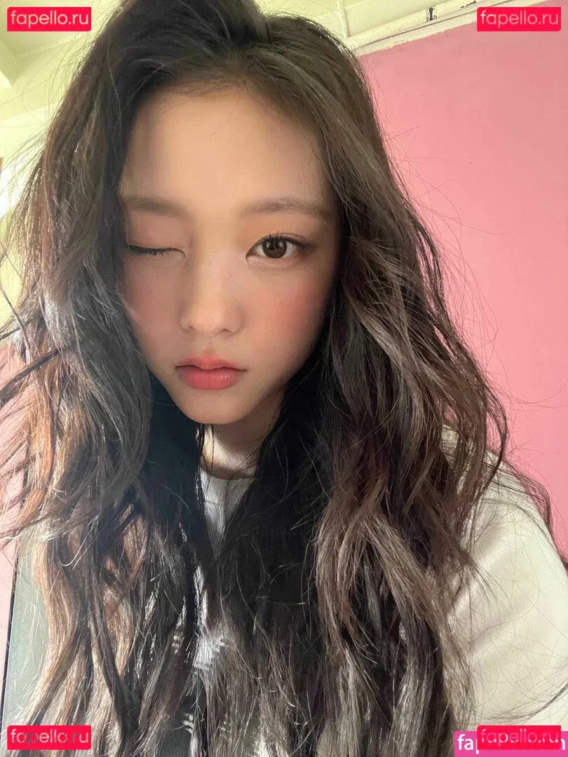 Haerin Onlyfans Photo Gallery 