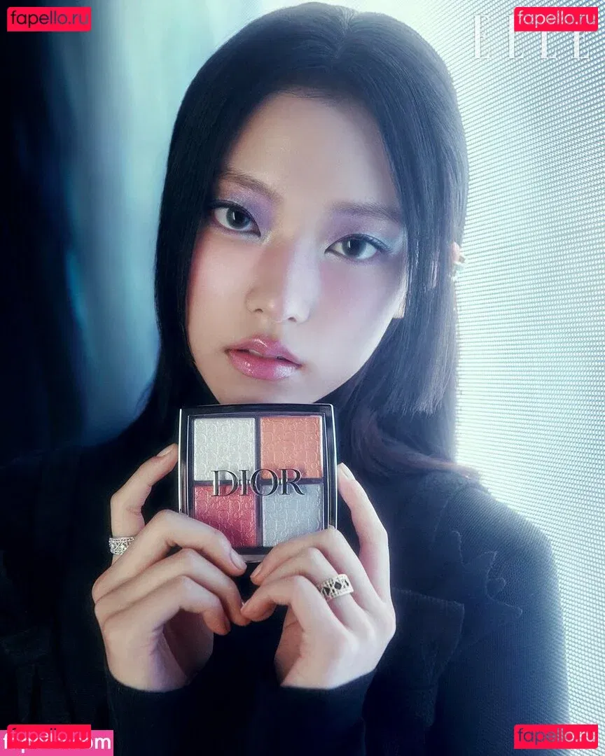 Haerin Onlyfans Photo Gallery 