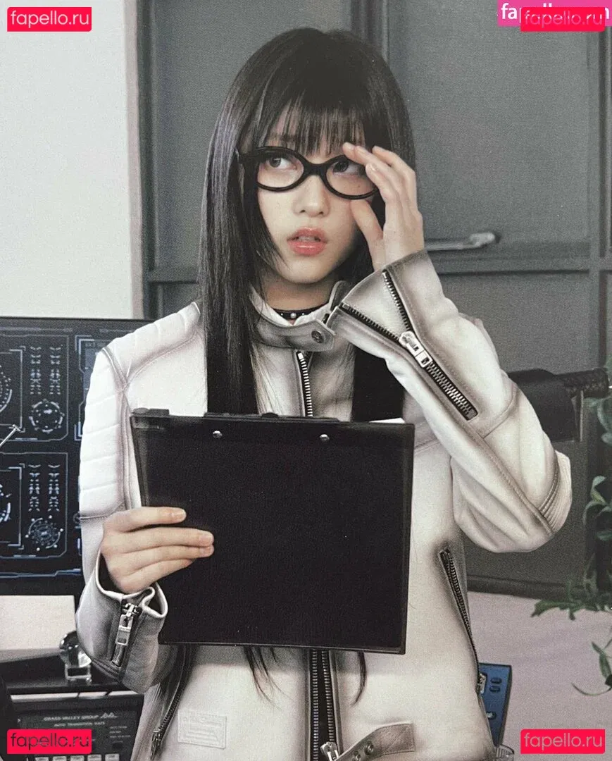 Haerin Onlyfans Photo Gallery 