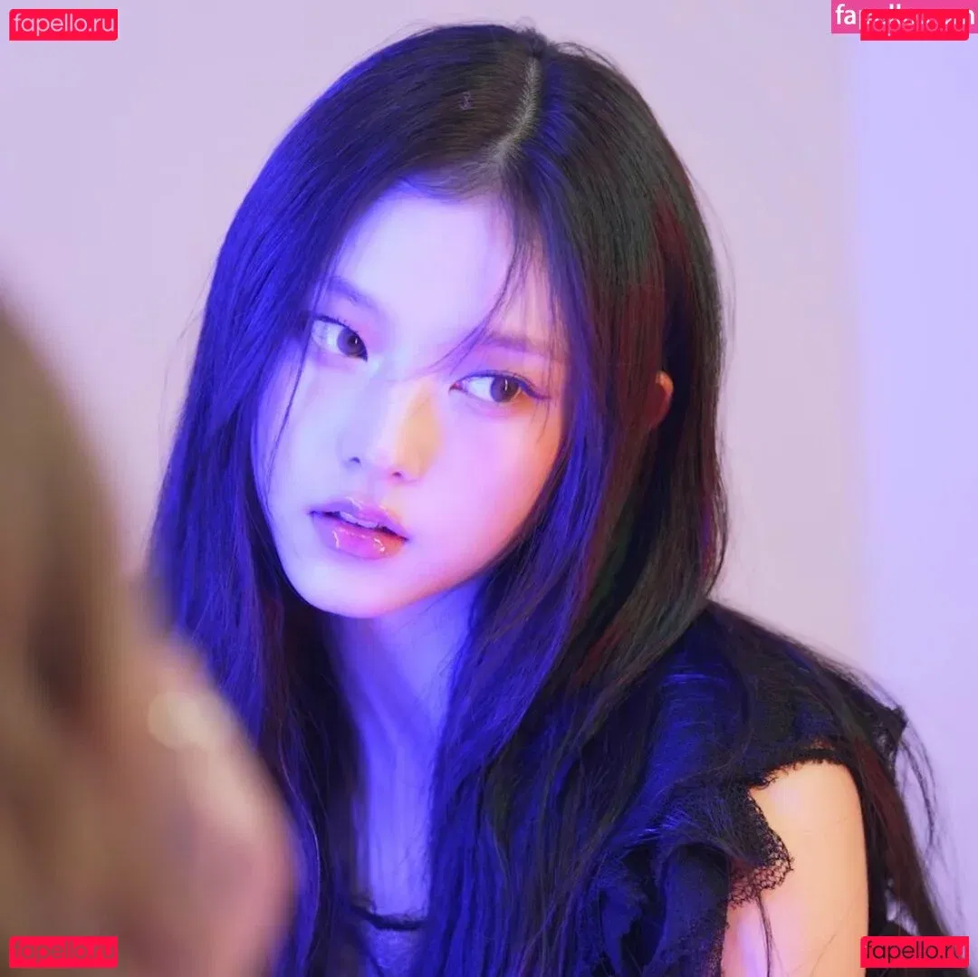 Haerin Onlyfans Photo Gallery 