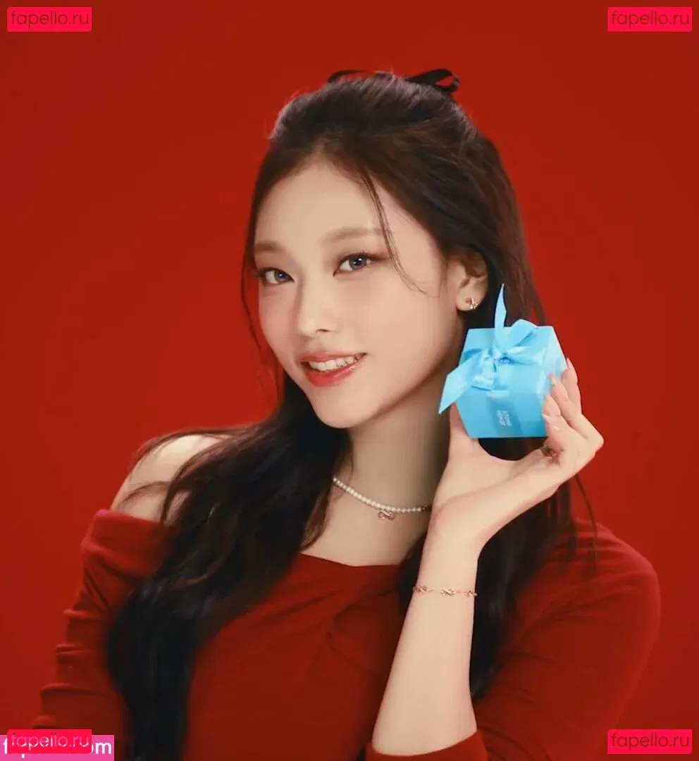 Haerin Onlyfans Photo Gallery 