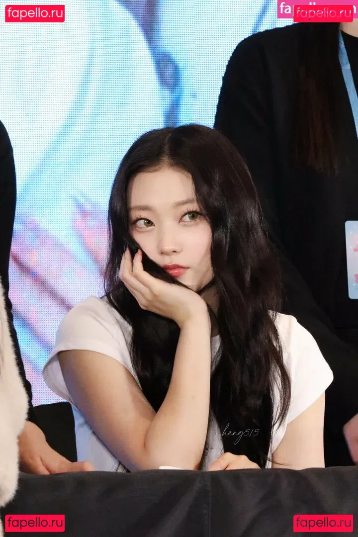 Haerin Onlyfans Photo Gallery 