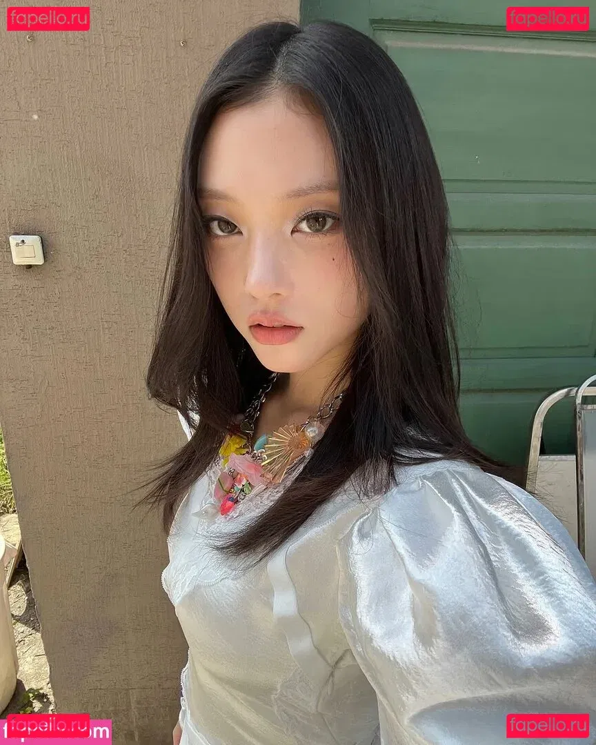 Haerin Onlyfans Photo Gallery 