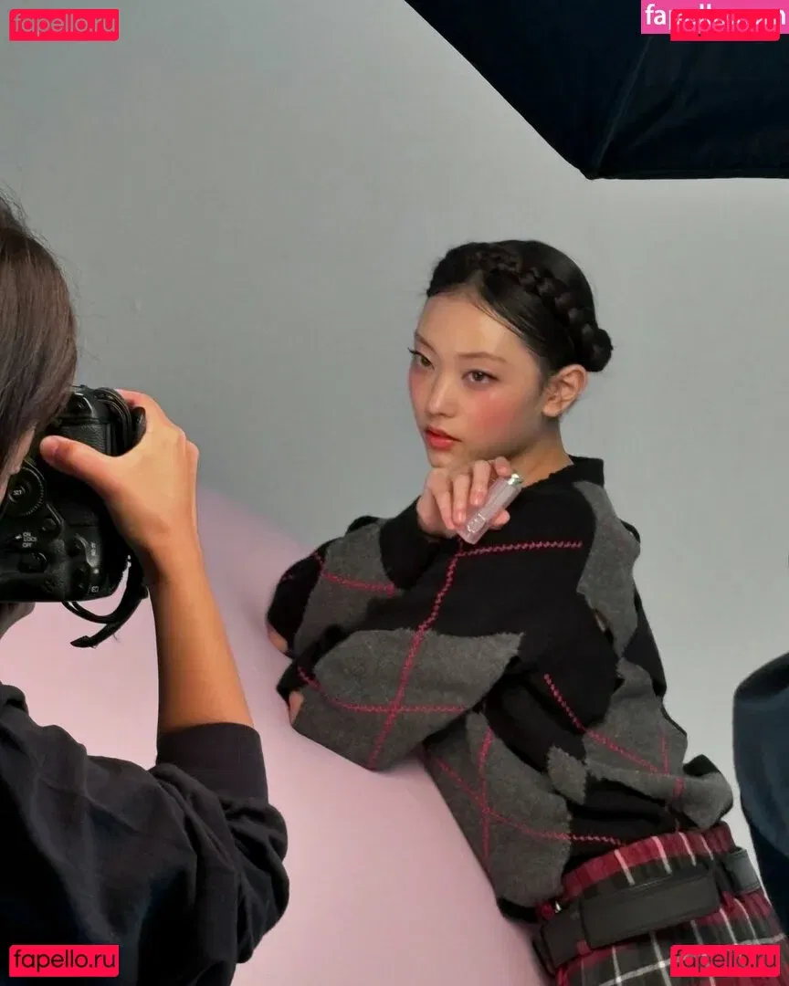 Haerin Onlyfans Photo Gallery 