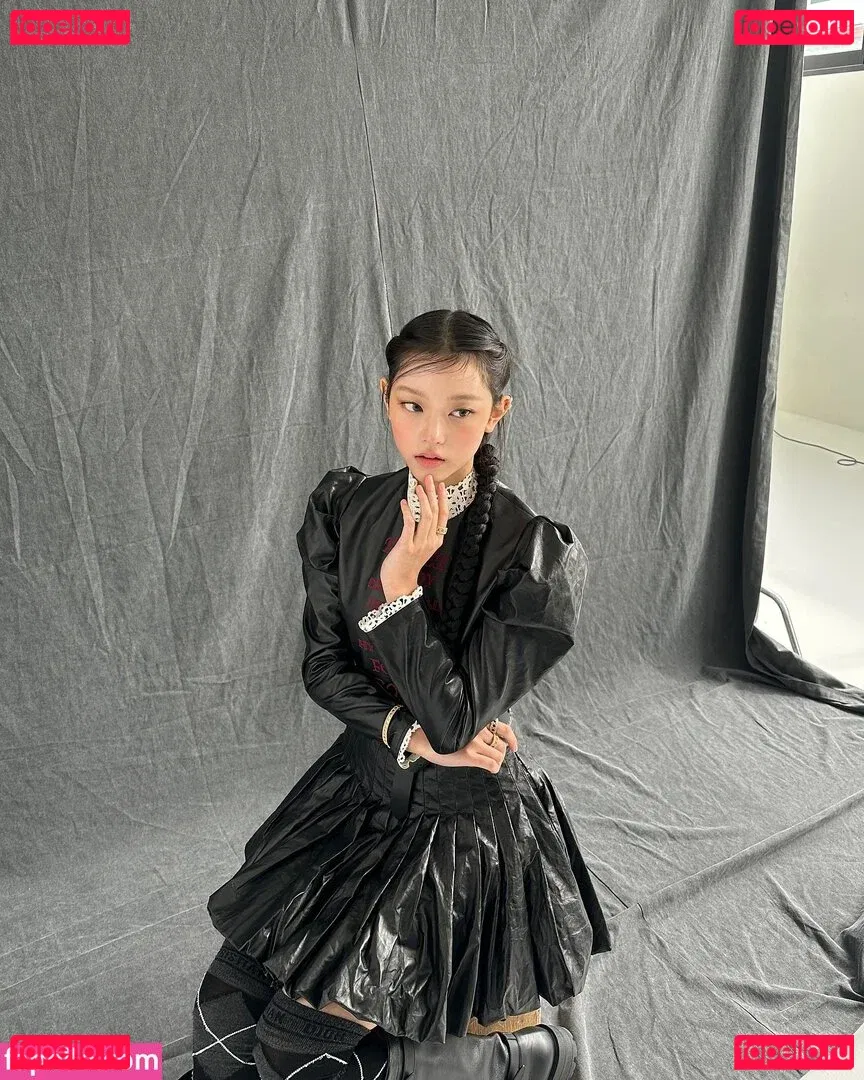 Haerin Onlyfans Photo Gallery 