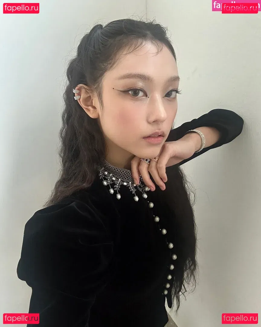 Haerin Onlyfans Photo Gallery 