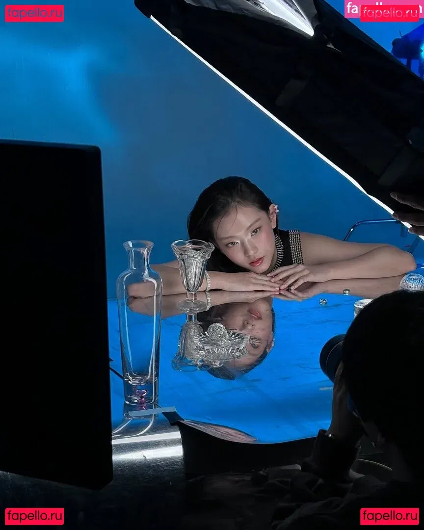 Haerin Onlyfans Photo Gallery 