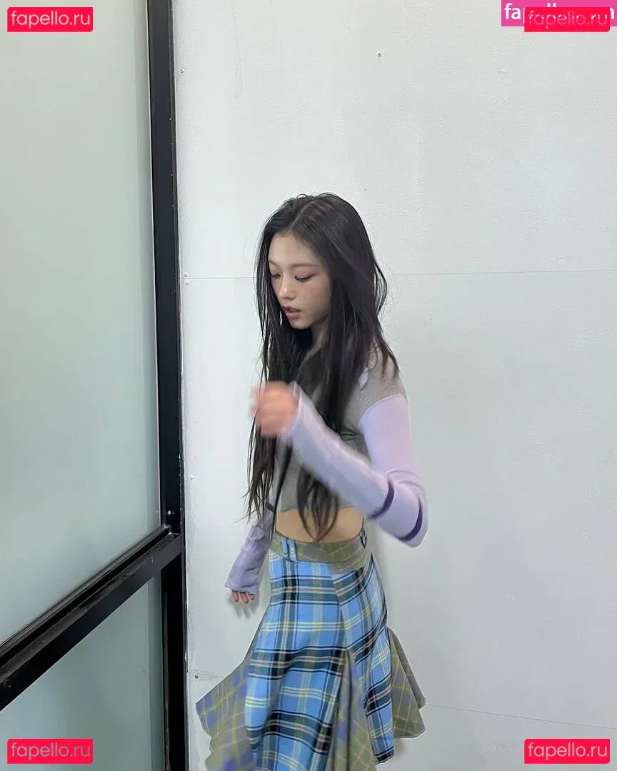 Haerin Onlyfans Photo Gallery 