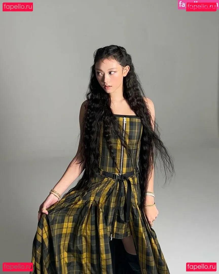 Haerin Onlyfans Photo Gallery 