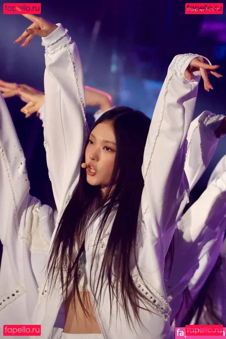 Haerin Onlyfans Photo Gallery 