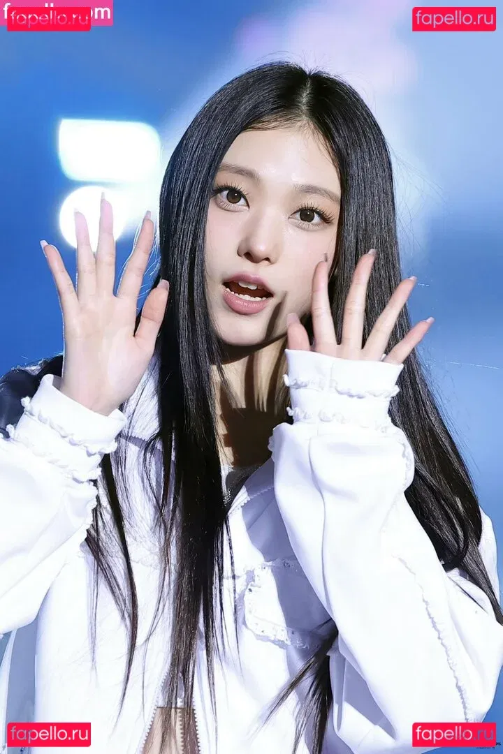 Haerin Onlyfans Photo Gallery 