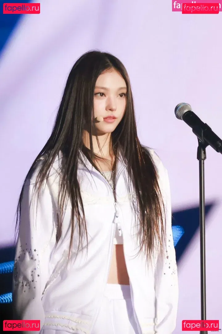 Haerin Onlyfans Photo Gallery 