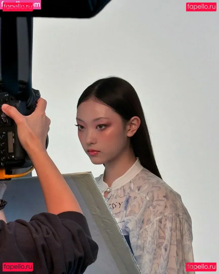 Haerin Onlyfans Photo Gallery 