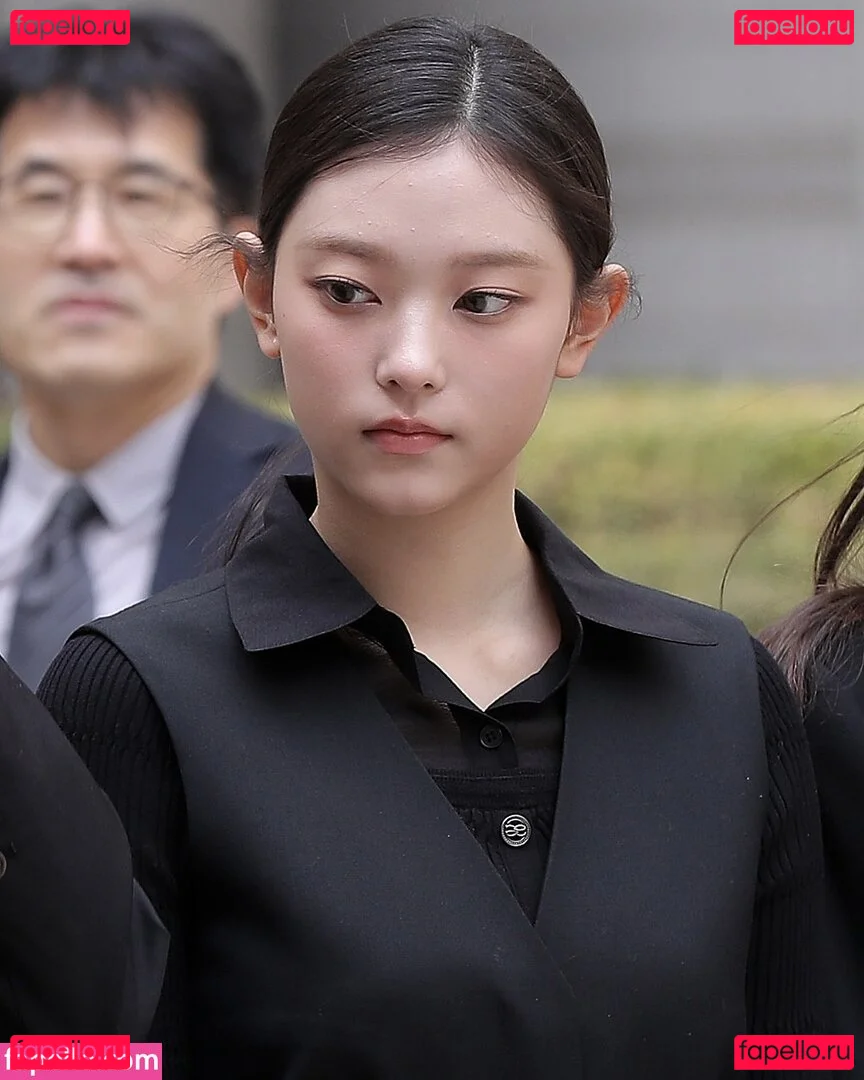 Haerin Onlyfans Photo Gallery 