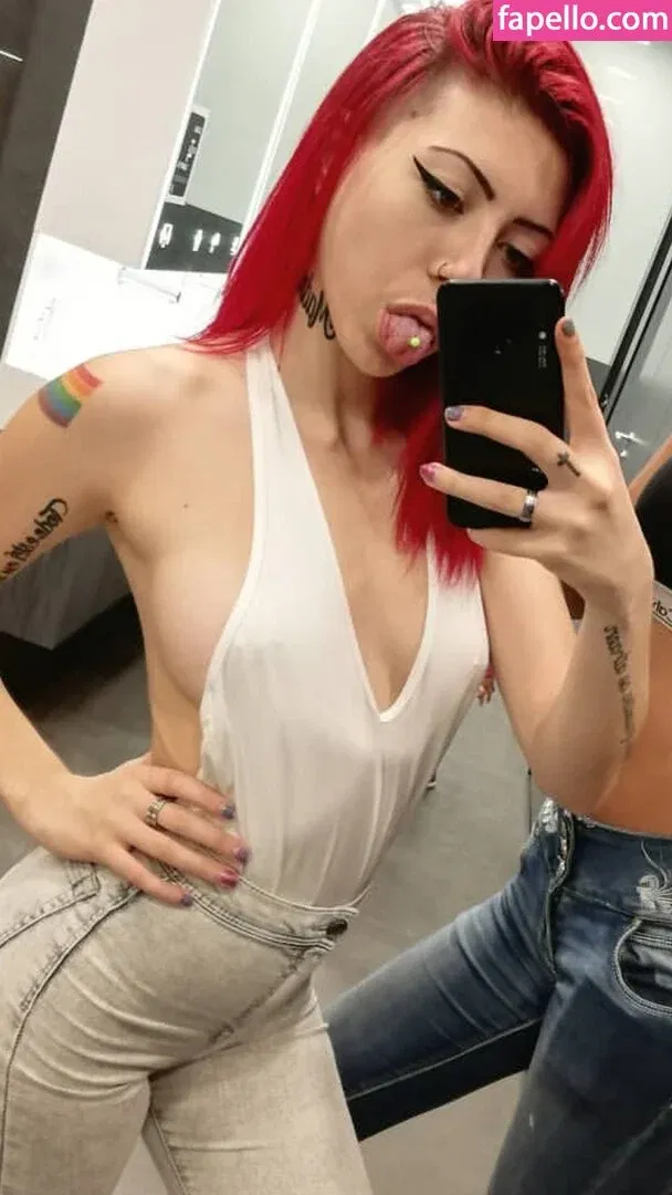 Panteraroja691 Onlyfans Photo Gallery 