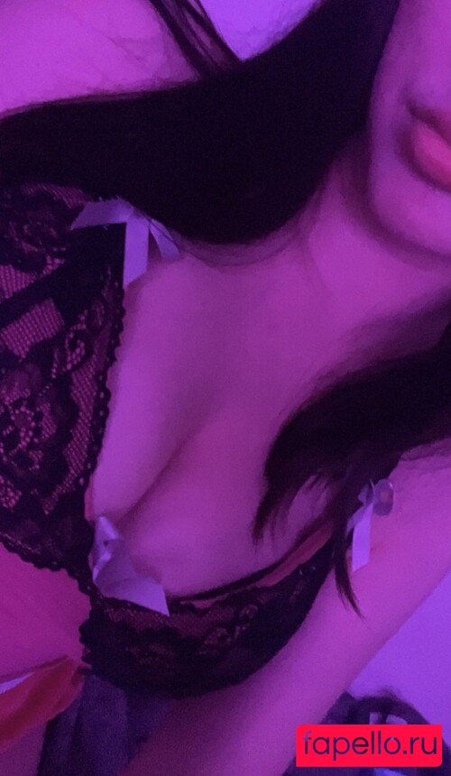 iloveglitt3r Nude Onlyfans Photo 11